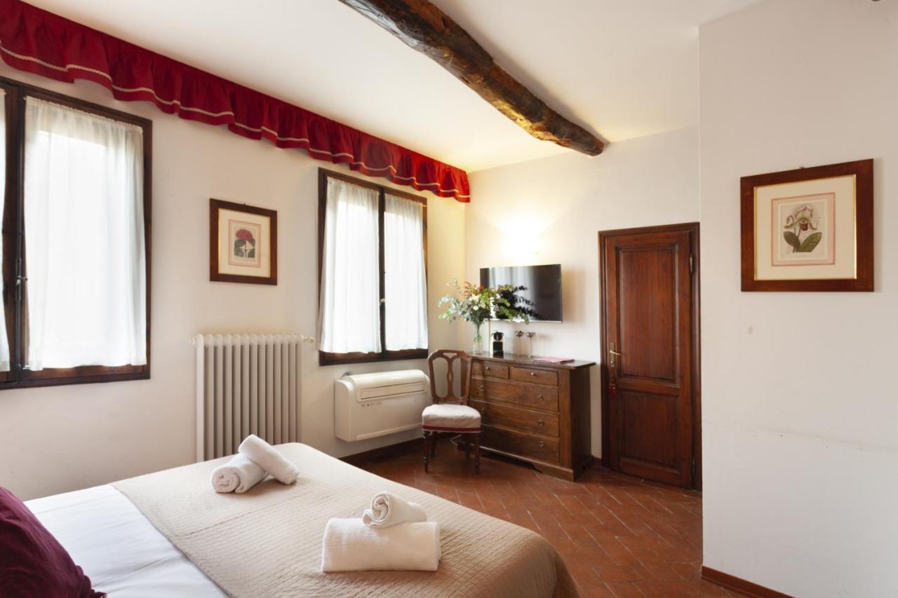 S. Spirito Studio Flat ฟลอเรนซ์ ภายนอก รูปภาพ